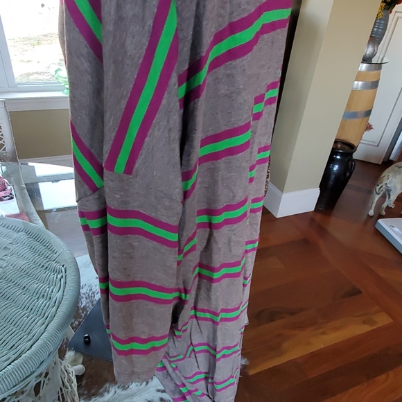 LuLaRoe Irma top, NWT XL - Picture 3 of 4